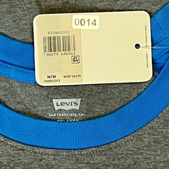 😎👕NWT Levi’s Two tone Blue & Gray Long Sleeve T-Shirt Size US Medium 👕😎 - Picture 5 of 11